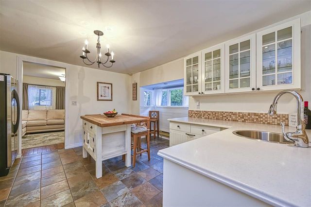 88971 at 1517 Draycott Road, North Vancouver