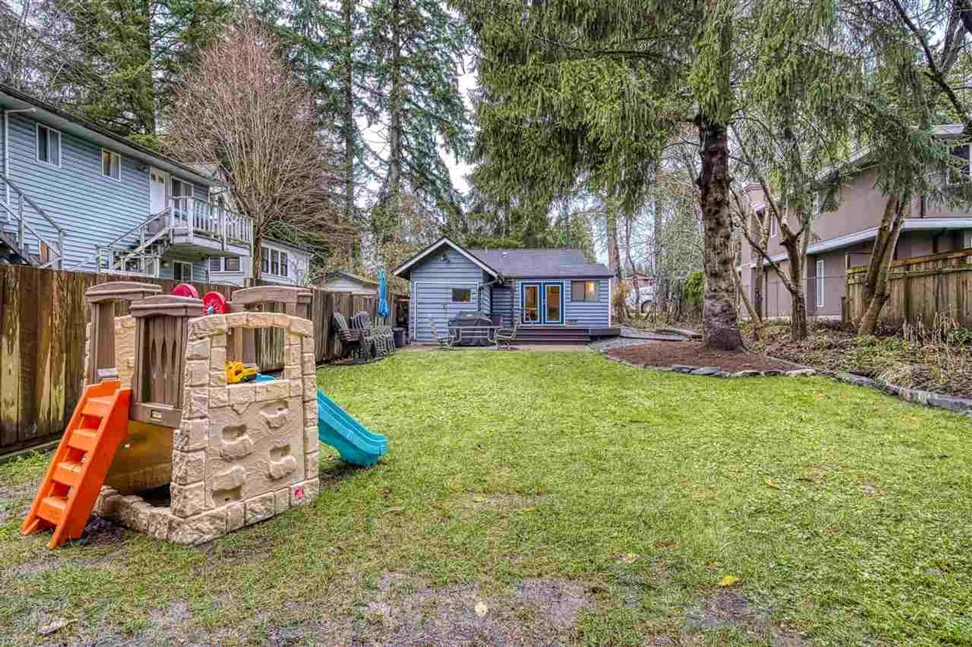 88951 at 1517 Draycott Road, North Vancouver