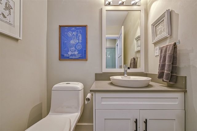 89123 at 19 - 3634 Garibaldi Drive, North Vancouver