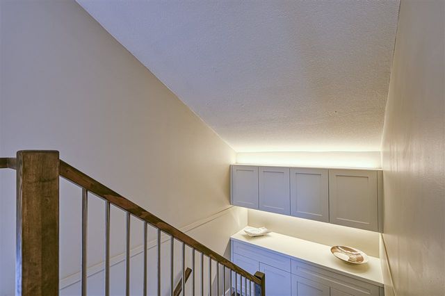 89127 at 19 - 3634 Garibaldi Drive, North Vancouver