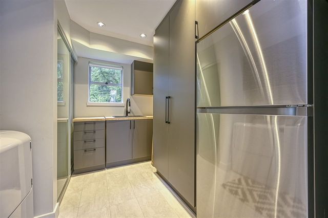 89171 at 19 - 3634 Garibaldi Drive, North Vancouver