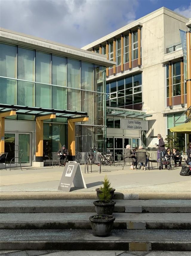 90050 at 402 - 2663 Library Lane, North Vancouver