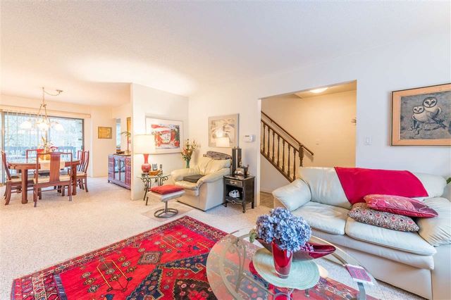 90142 at 1953 Chesterfield Avenue, North Vancouver