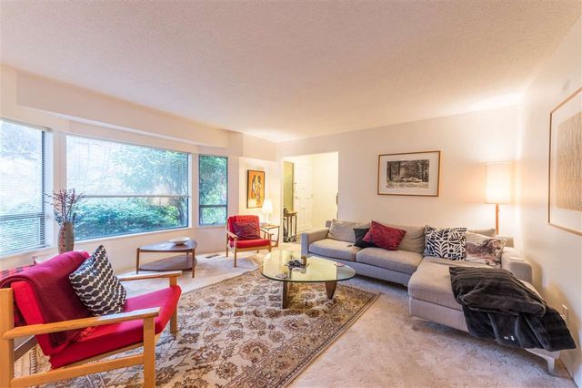 90206 at 1953 Chesterfield Avenue, North Vancouver