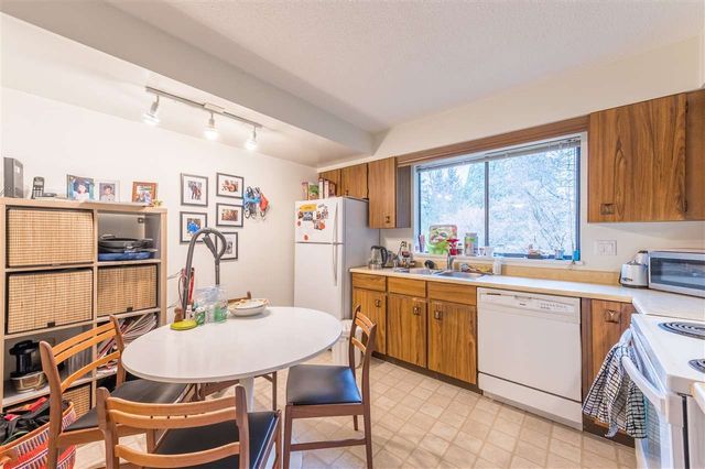 90214 at 1953 Chesterfield Avenue, North Vancouver