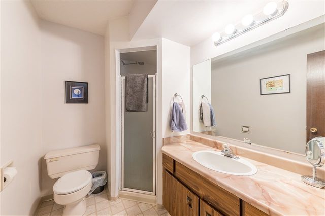 90226 at 1953 Chesterfield Avenue, North Vancouver