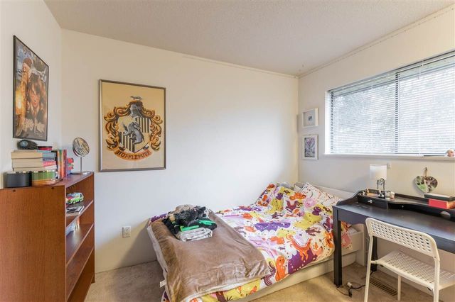 90238 at 1953 Chesterfield Avenue, North Vancouver