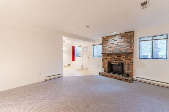 90246 at 1953 Chesterfield Avenue, North Vancouver