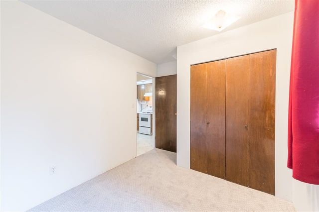 90258 at 1953 Chesterfield Avenue, North Vancouver