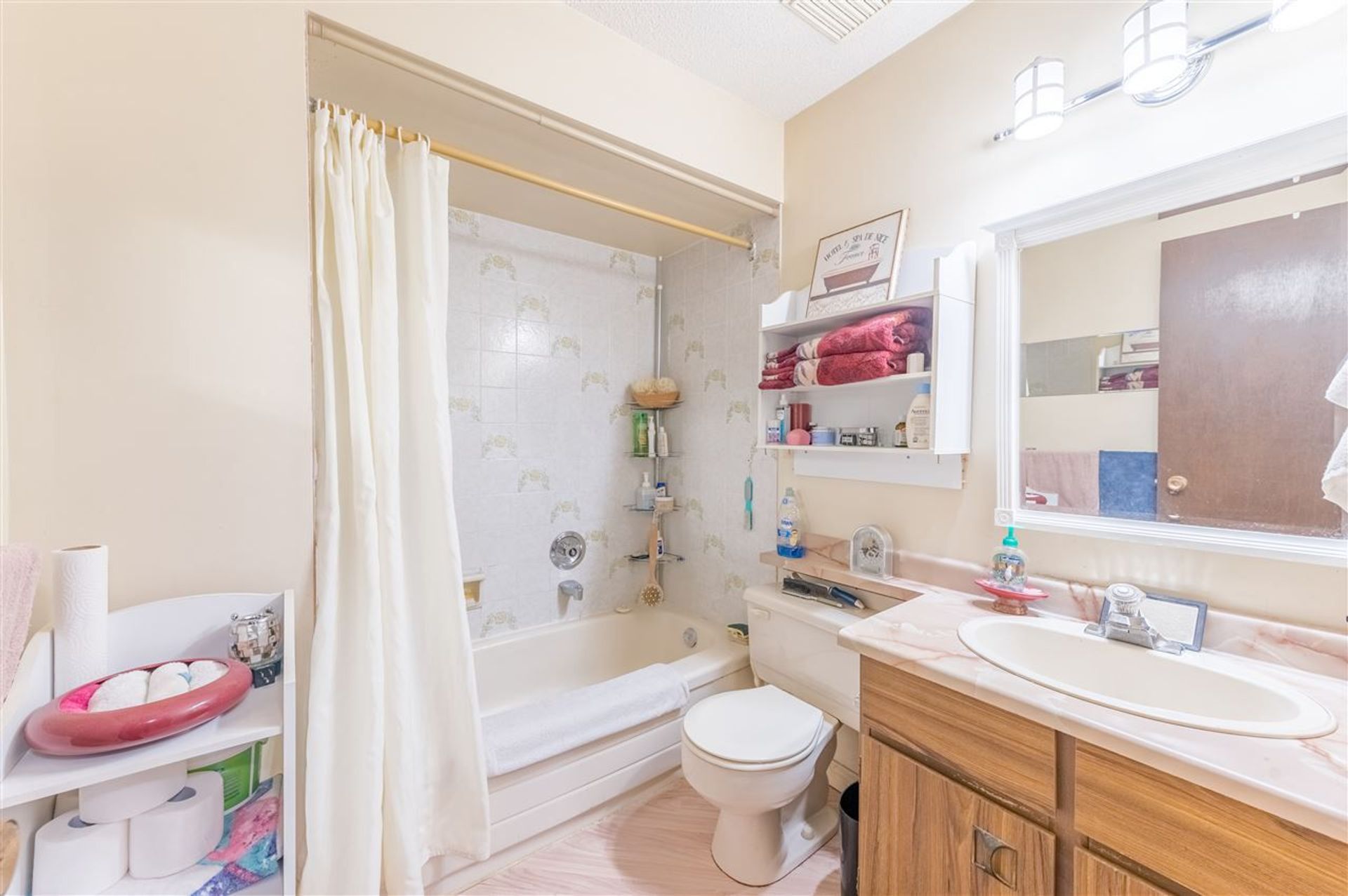 90166 at 1953 Chesterfield Avenue, North Vancouver