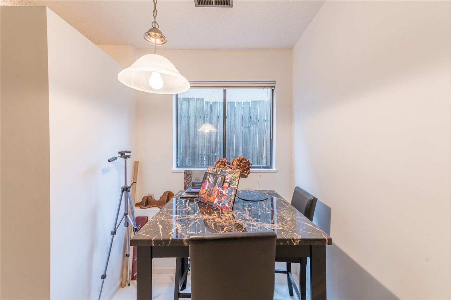 90190 at 1953 Chesterfield Avenue, North Vancouver