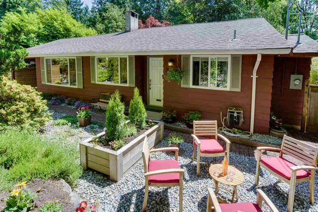 90547 at 985 Clements Avenue, North Vancouver