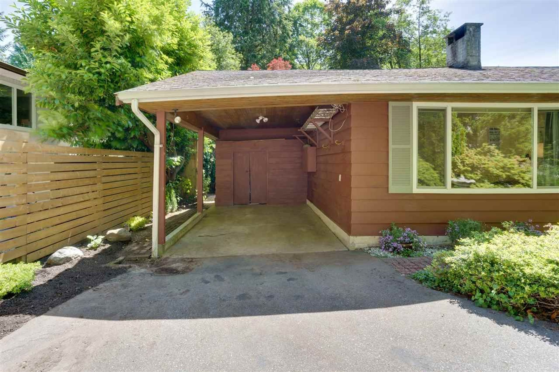 90551 at 985 Clements Avenue, North Vancouver