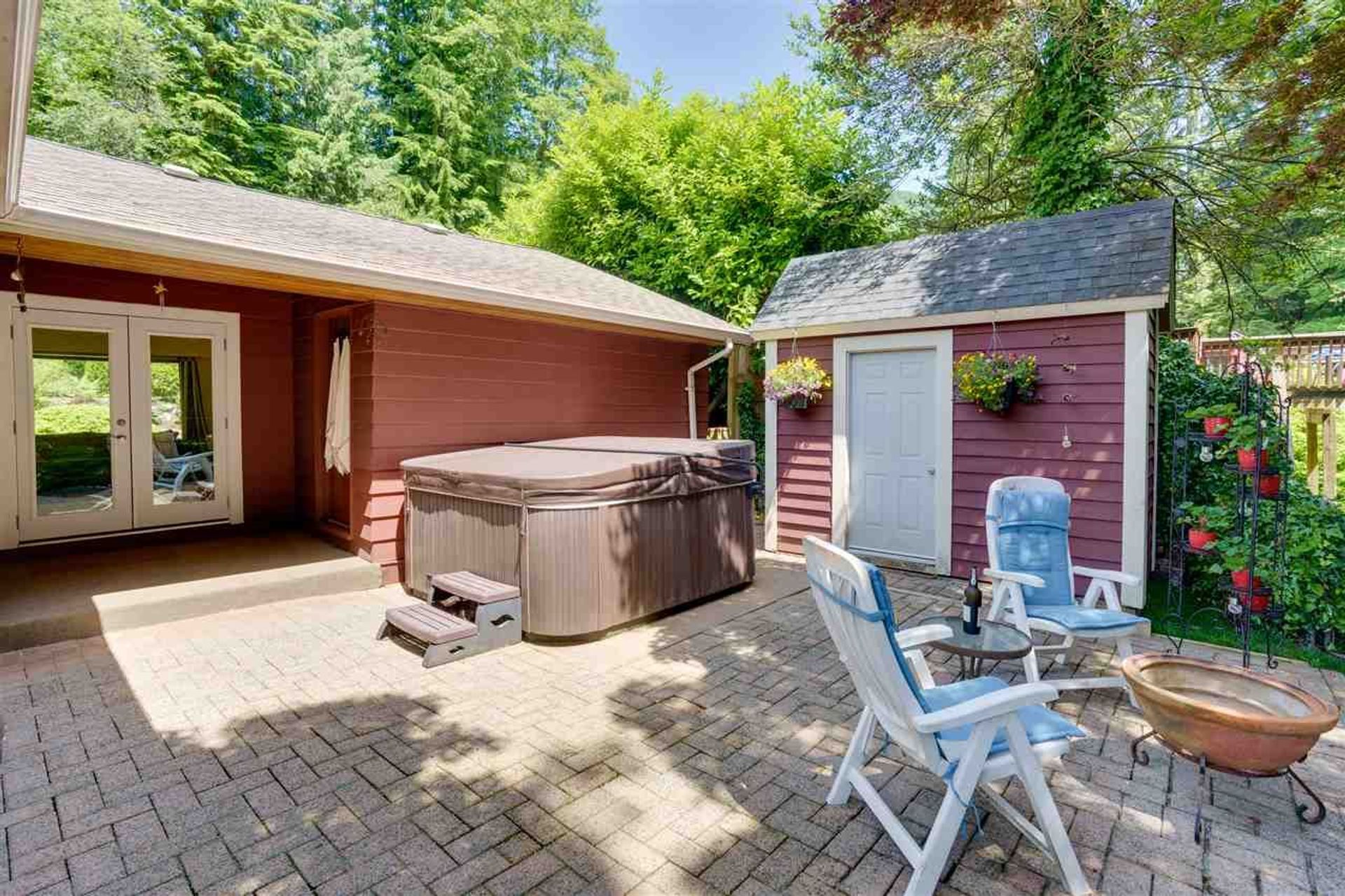 90619 at 985 Clements Avenue, North Vancouver