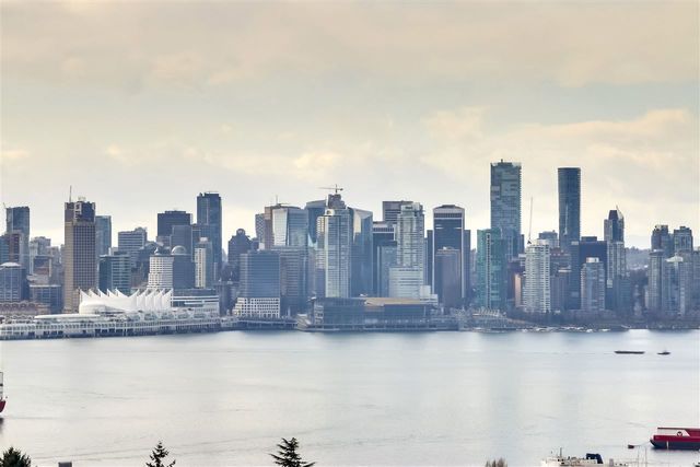 90717 at 602 - 1320 Chesterfield Avenue, North Vancouver