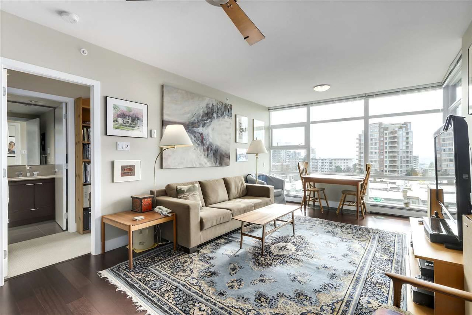 90653 at 602 - 1320 Chesterfield Avenue, North Vancouver