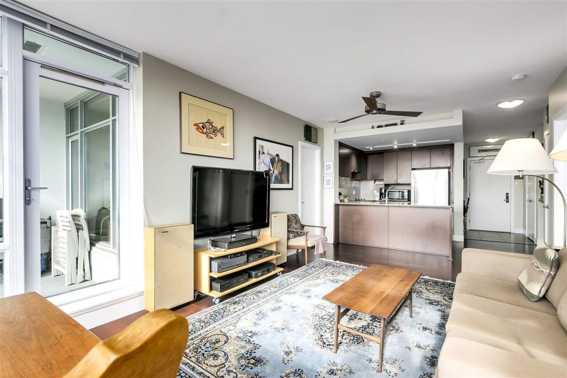 90661 at 602 - 1320 Chesterfield Avenue, North Vancouver