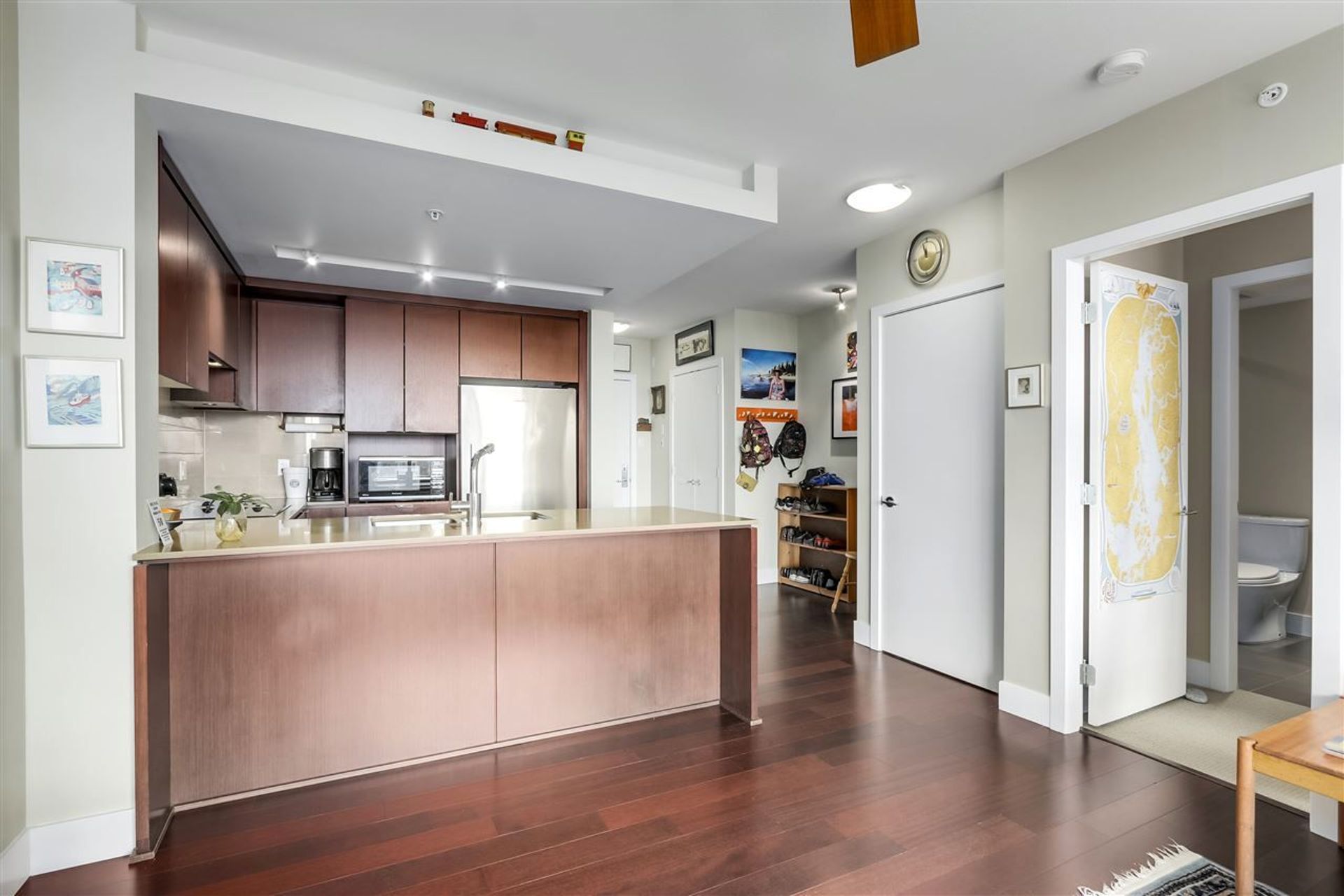 90665 at 602 - 1320 Chesterfield Avenue, North Vancouver