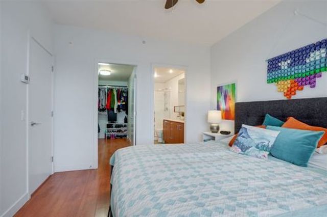 full-11-92053 at 3 - 221 E 3rd Street, North Vancouver