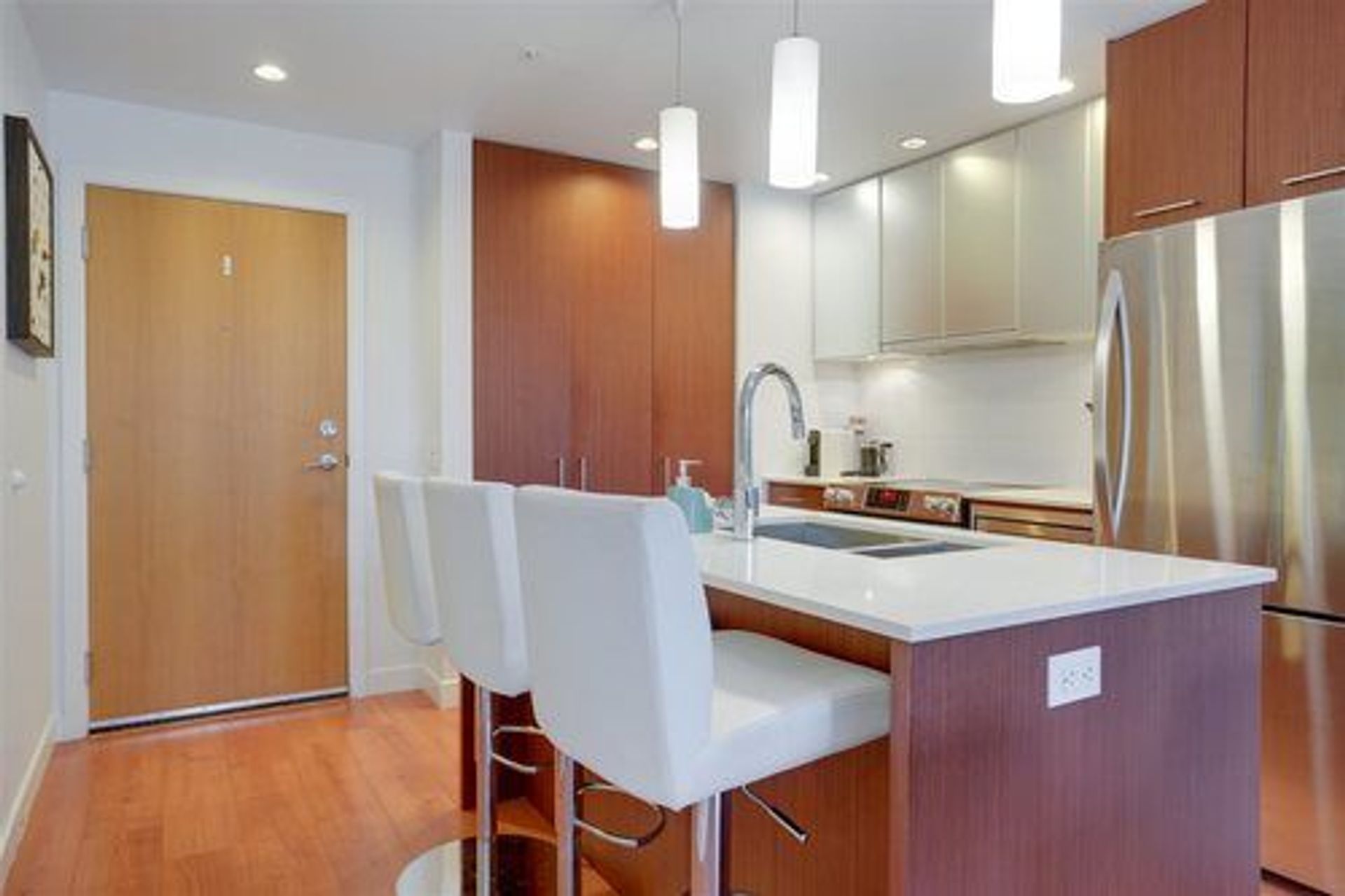 full-2-92017 at 3 - 221 E 3rd Street, North Vancouver