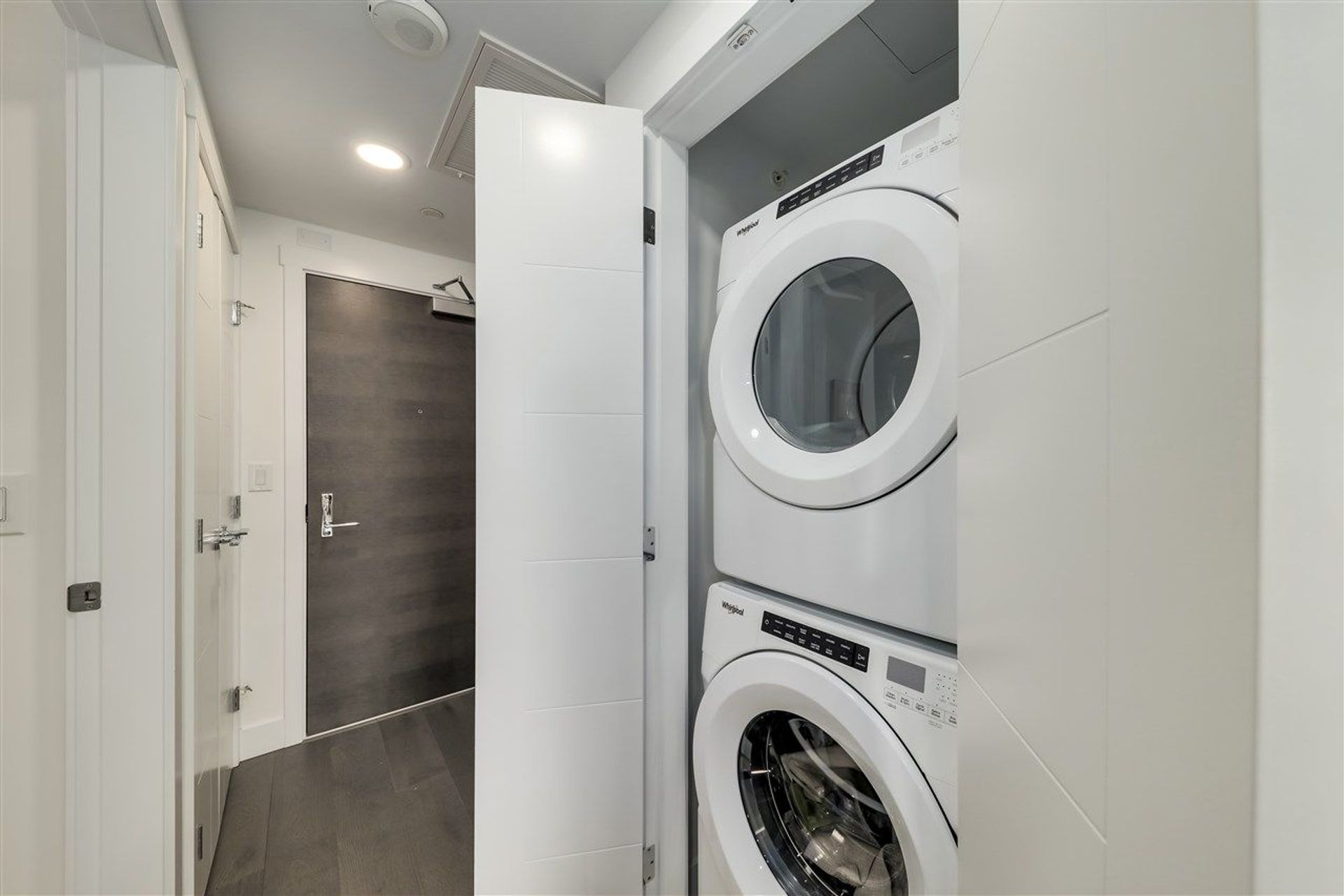 original-jpg-v-1-91854 at 210 - 2780 Valley Centre Avenue, North Vancouver