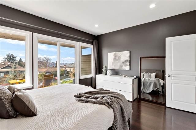 91503 at 322 5th Street E, North Vancouver