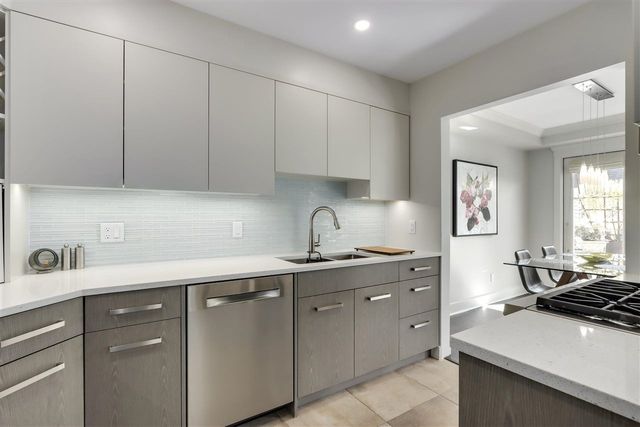 original-11-92164 at 3 - 217 Keith Road E, North Vancouver