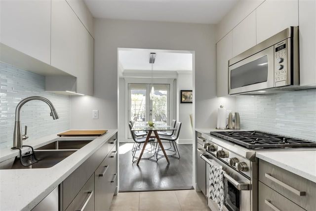 original-12-92168 at 3 - 217 Keith Road E, North Vancouver