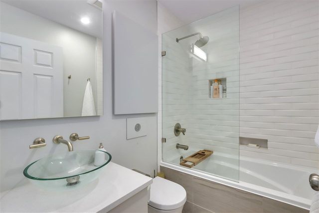 original-17-92188 at 3 - 217 Keith Road E, North Vancouver