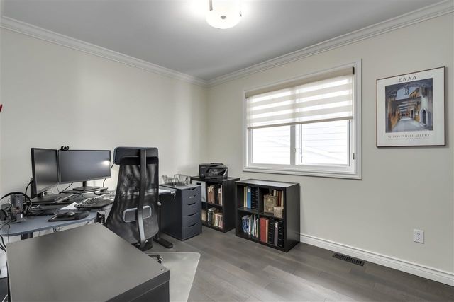 original-18-92192 at 3 - 217 Keith Road E, North Vancouver