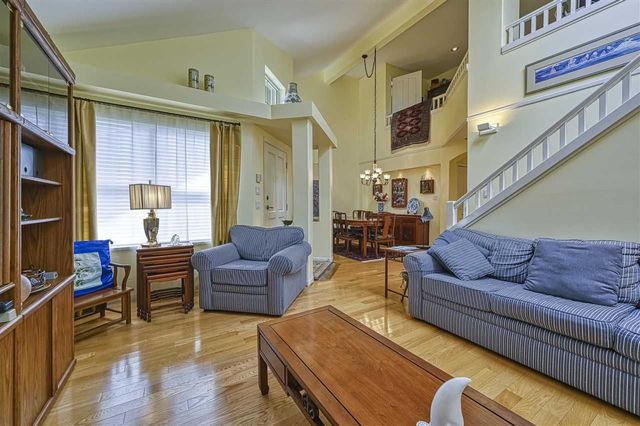 original-jpg-v-1-92315 at 6 - 1550 Larkhall Crescent, North Vancouver