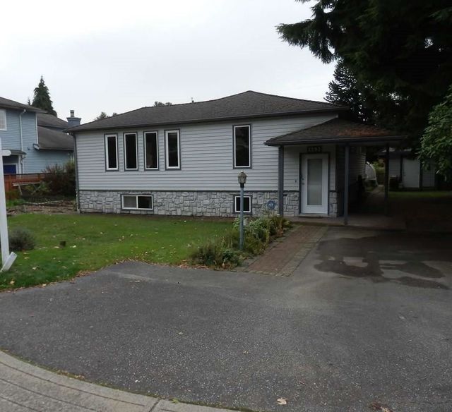 original-5-92468 at 1293 16th Street W, North Vancouver