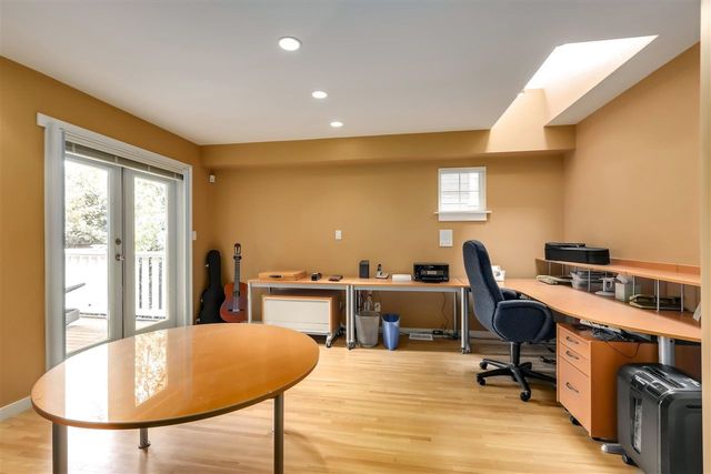 original-jpg-v-1-92535 at 452 18th Street E, North Vancouver