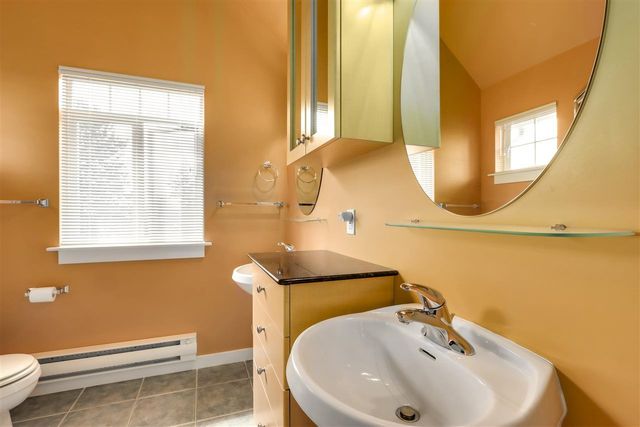 original-jpg-v-1-92555 at 452 18th Street E, North Vancouver