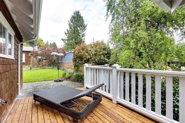 original-jpg-v-1-92603 at 452 18th Street E, North Vancouver