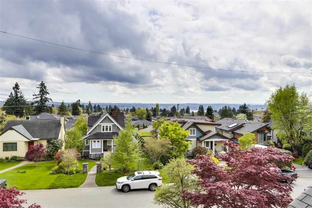 original-jpg-v-1-92627 at 452 18th Street E, North Vancouver