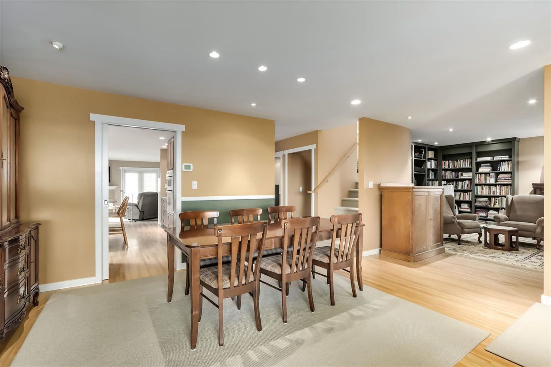 original-jpg-v-1-92511 at 452 18th Street E, North Vancouver