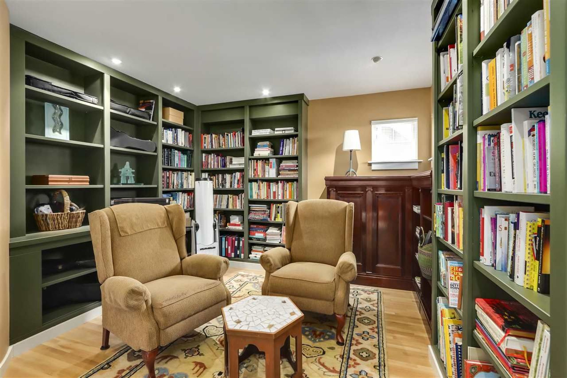 original-jpg-v-1-92515 at 452 18th Street E, North Vancouver