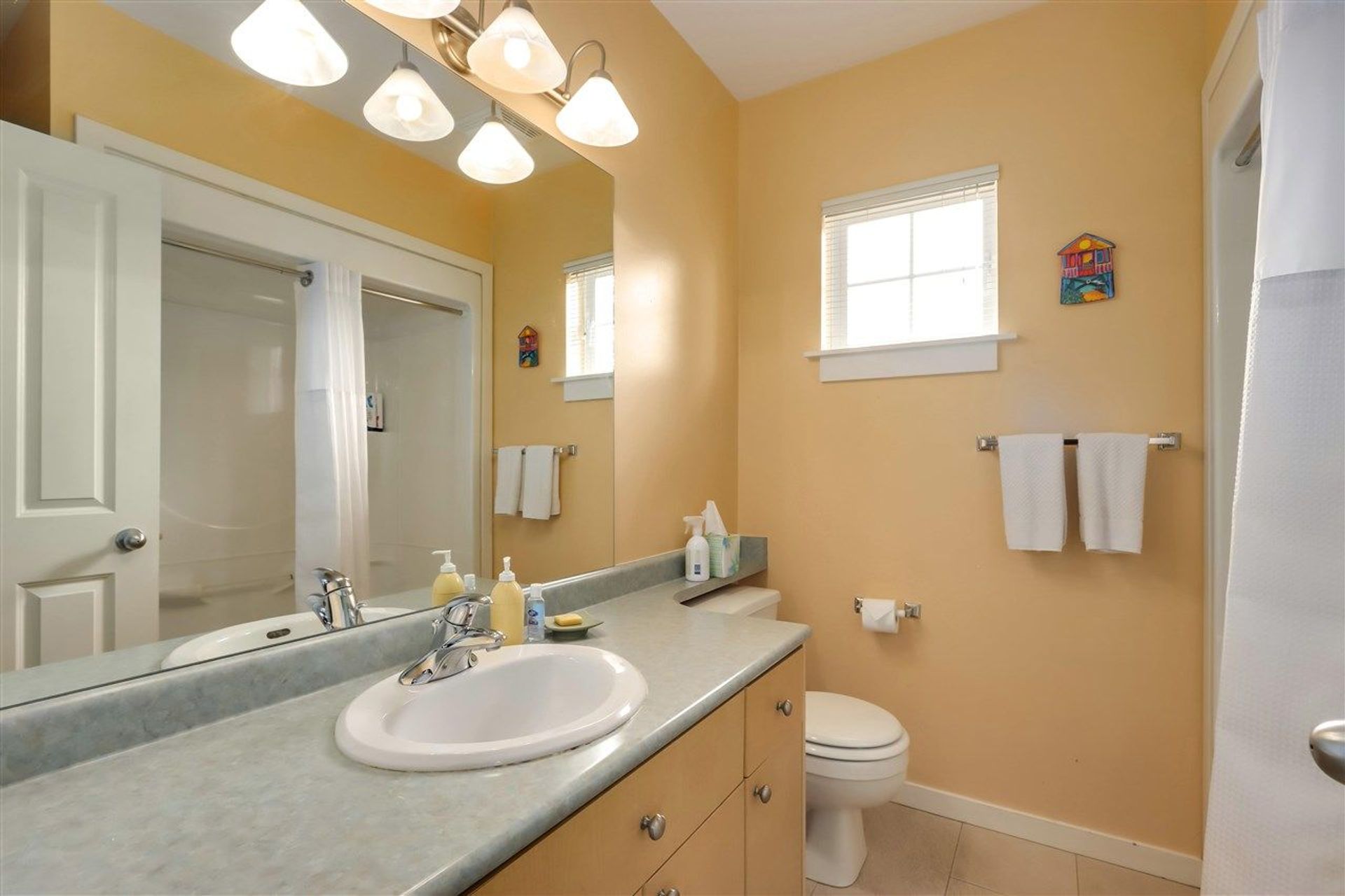 original-jpg-v-1-92567 at 452 18th Street E, North Vancouver