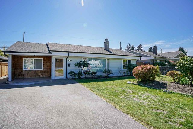original-2-92720 at 1375 15th Street W, North Vancouver