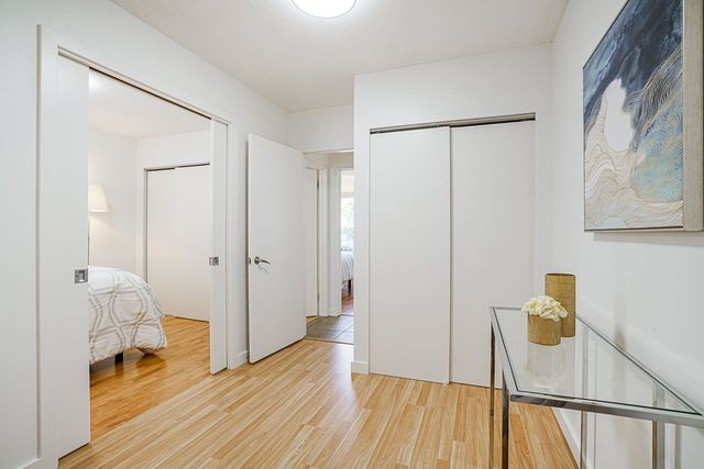 original-31-92837 at 1375 15th Street W, North Vancouver