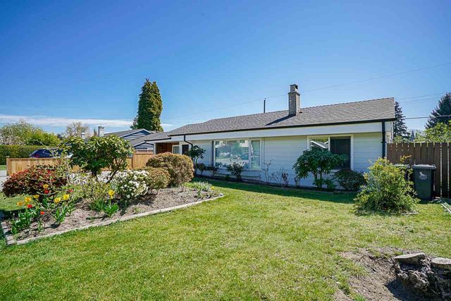 original-92873 at 1375 15th Street W, North Vancouver