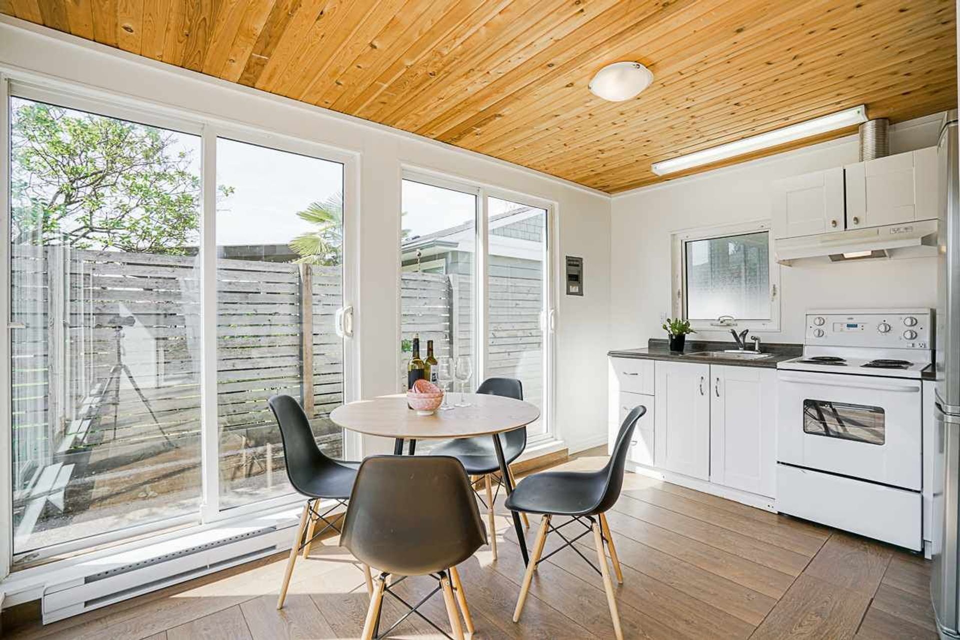 original-22-92801 at 1375 15th Street W, North Vancouver