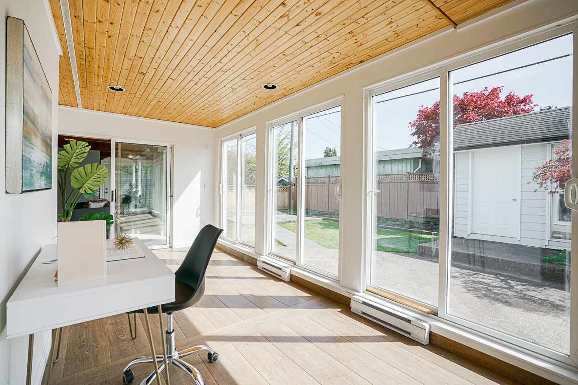 original-25-92813 at 1375 15th Street W, North Vancouver