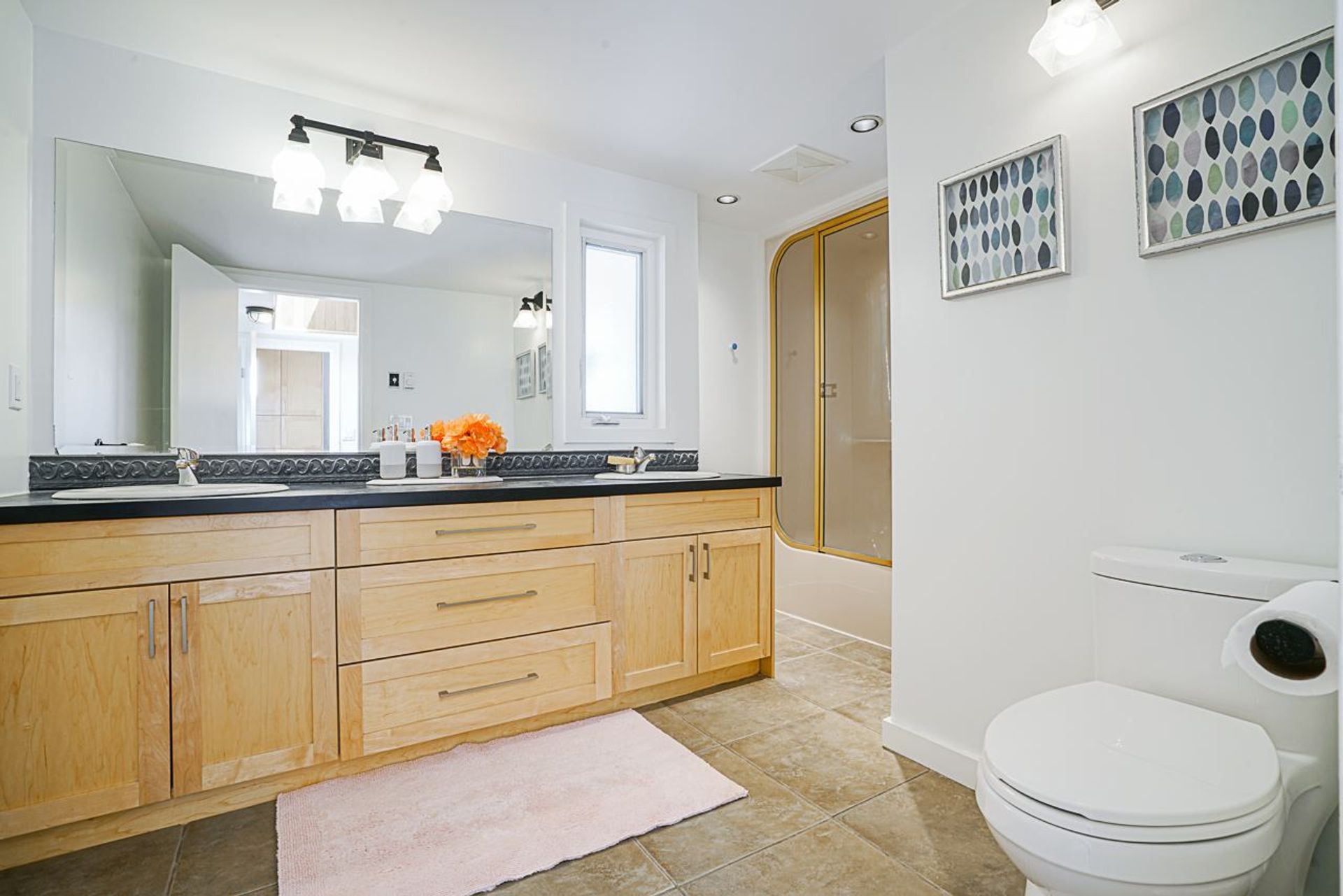 original-32-92841 at 1375 15th Street W, North Vancouver