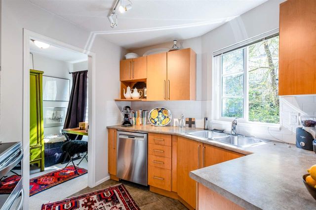 92928 at 268 - 1100 29th Street E, North Vancouver