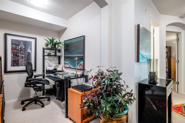 92961 at 268 - 1100 29th Street E, North Vancouver