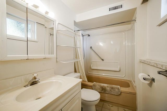 original-jpg-v-1-93270 at 1835 Cliffwood Road, North Vancouver