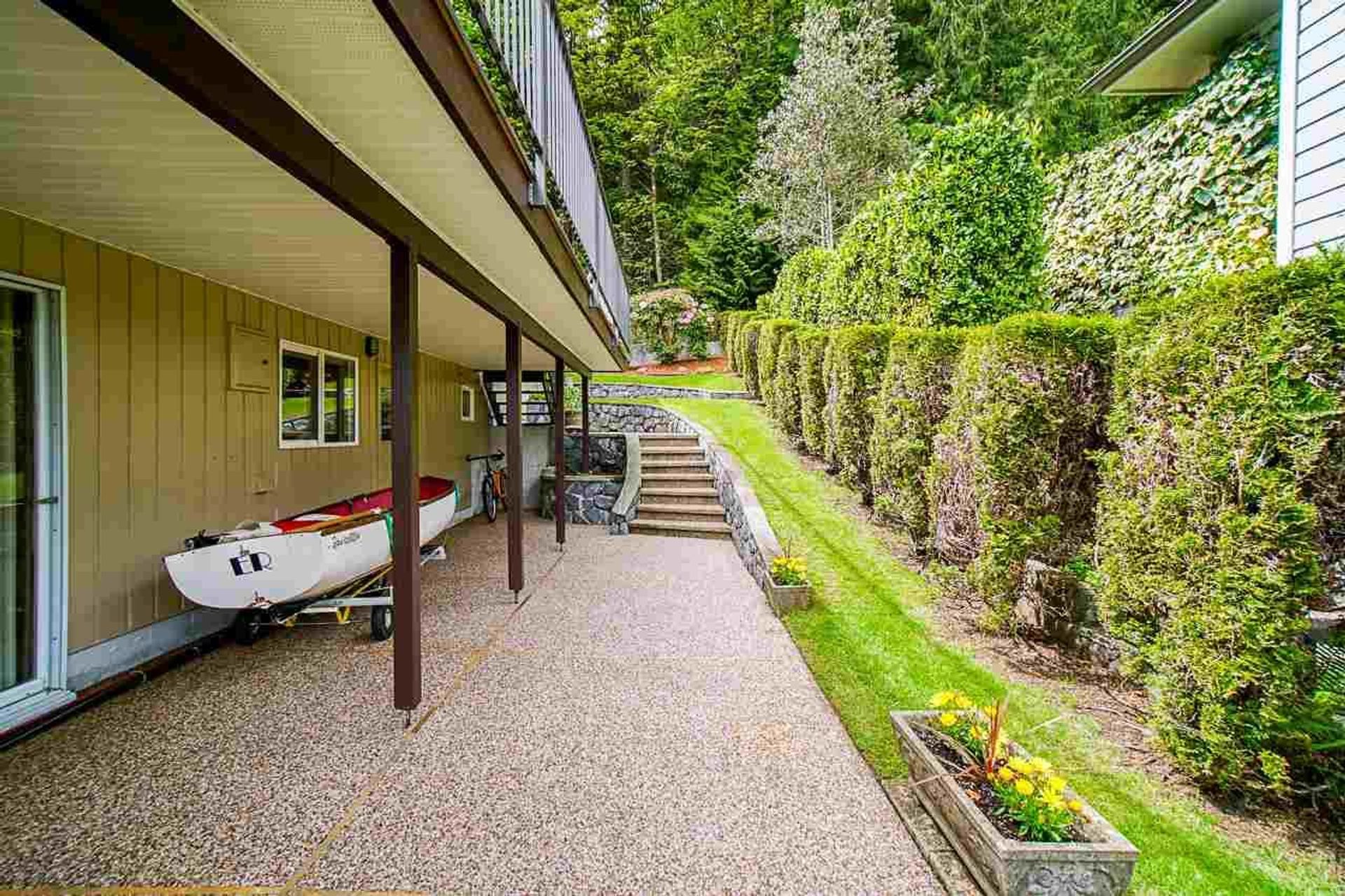 original-jpg-v-1-93283 at 1835 Cliffwood Road, North Vancouver