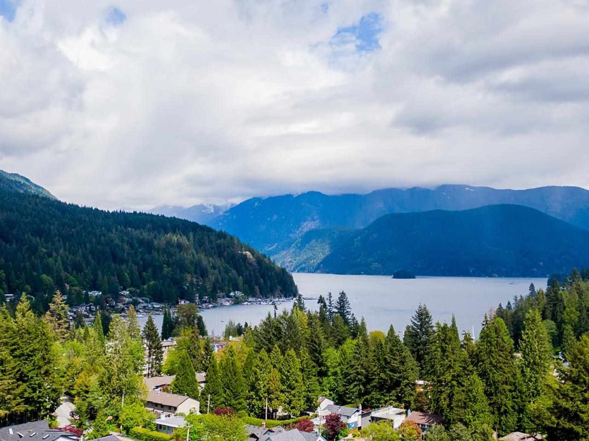 original-jpg-v-1-93611 at 1835 Cliffwood Road, North Vancouver